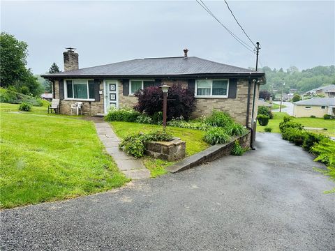 1026 Jefferson Ave Jeannette PA 15644