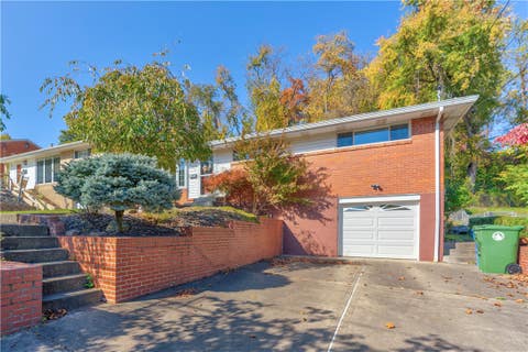 Photo for 552 Glen Shannon Dr