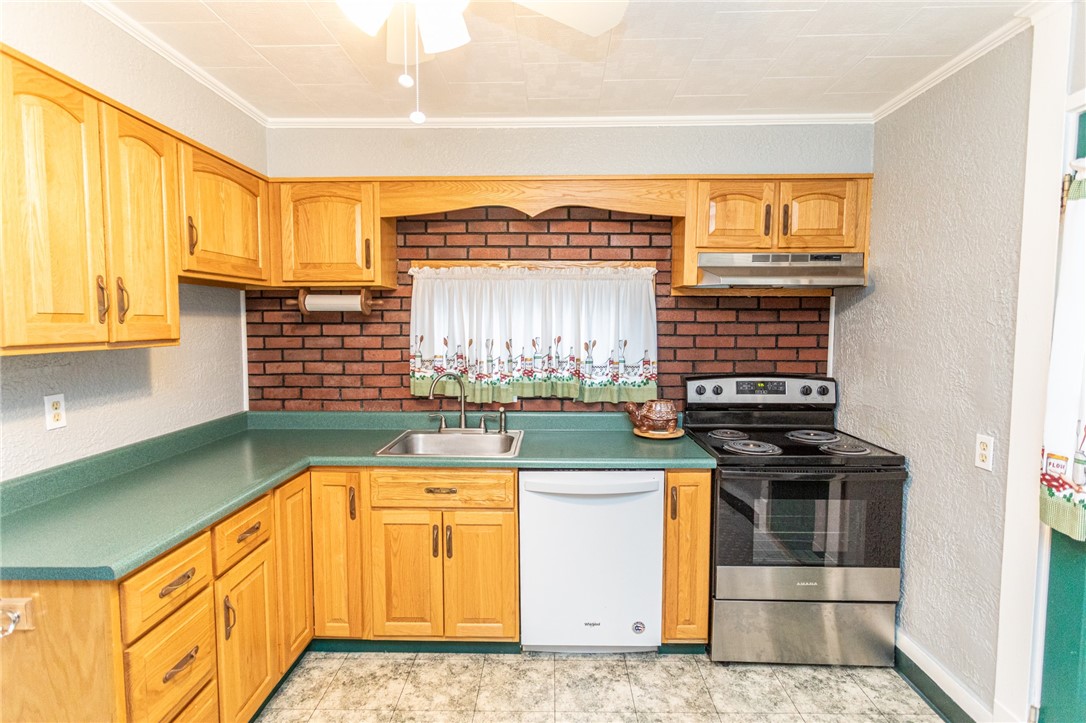 1224 Sycamore St St, Connellsville, Pennsylvania image 14