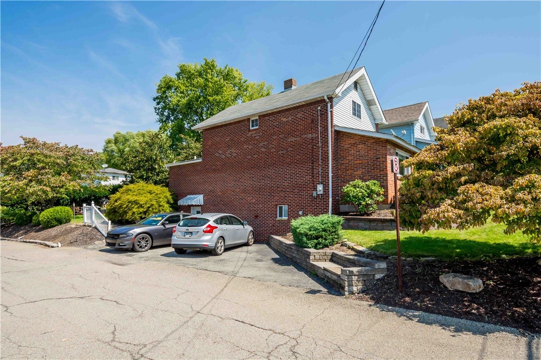 2898 Cedar Street