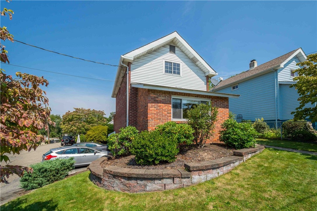 2898 Cedar Street