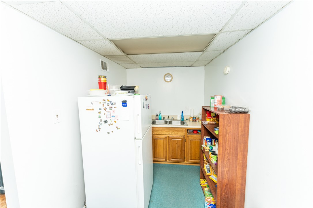 North Huntingdon, Pennsylvania 15642, United States, ,Commercial,Active,97910