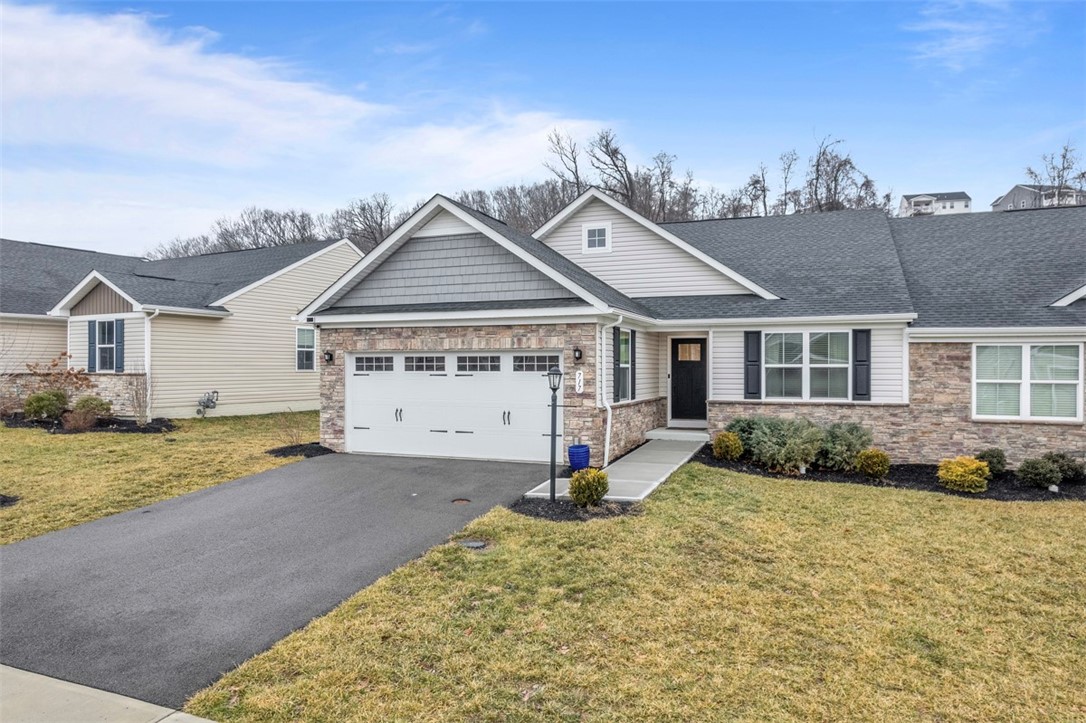 717 Celia Way Way, Lancaster Township, Pennsylvania image 3