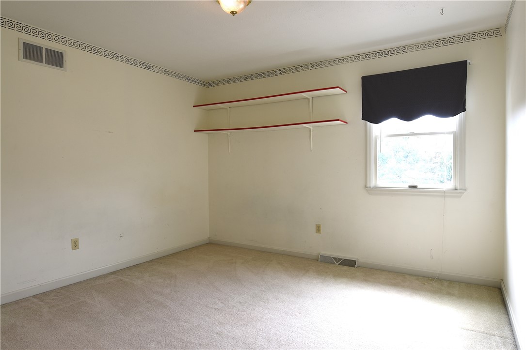 1025 Manor Vue Ct, Delmont, Pennsylvania image 19