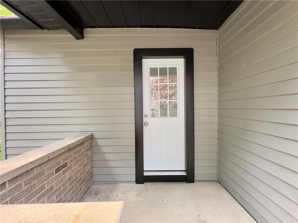 New Castle/4th, Pennsylvania 16101, United States, 2 Bedrooms Bedrooms, ,2 BathroomsBathrooms,Residential,Active,144351