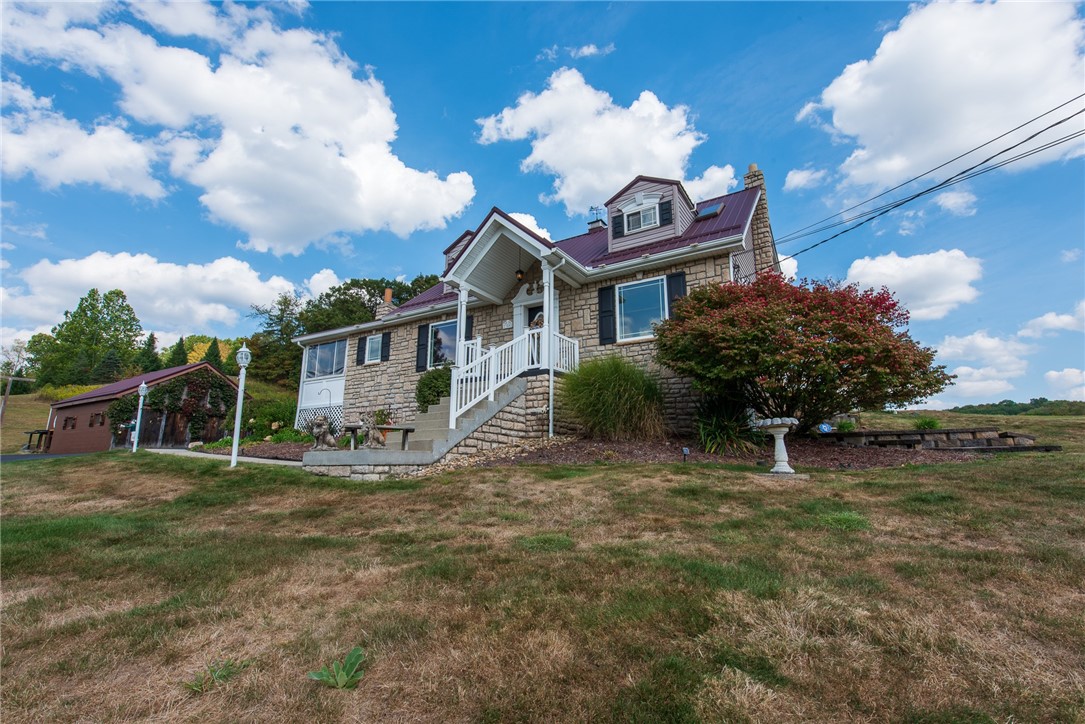 Allegheny Twp, Pennsylvania 15068, United States, 4 Bedrooms Bedrooms, ,3 BathroomsBathrooms,Residential,Contingent,216382