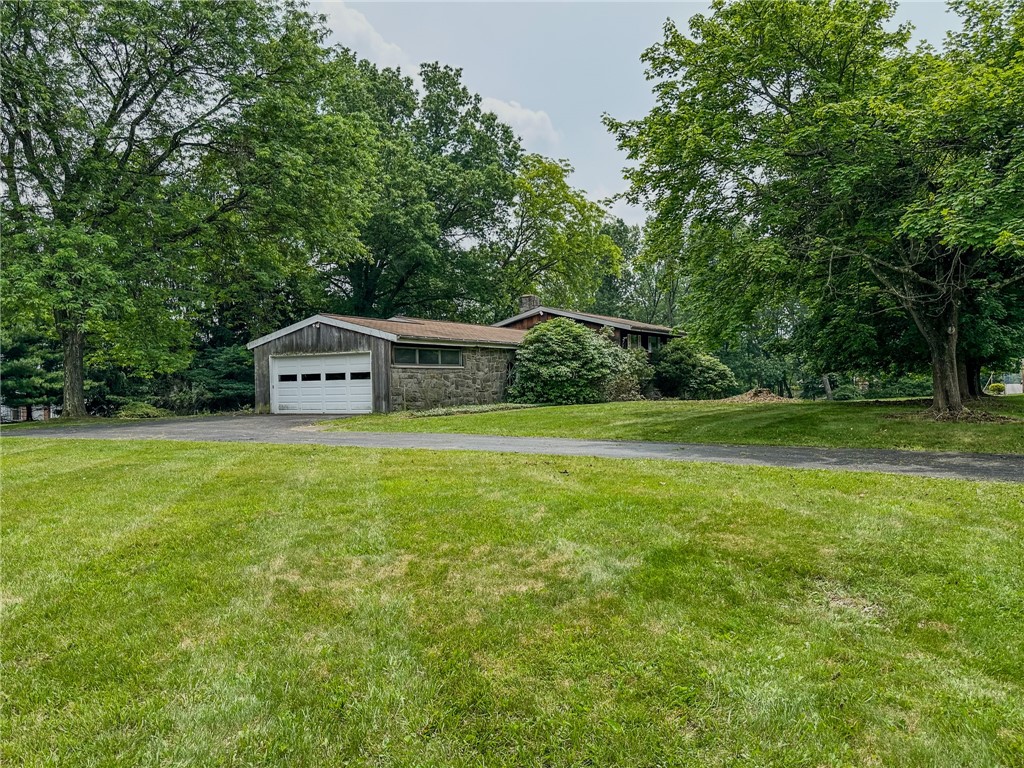 McCandless, Pennsylvania 15090, United States, 4 Bedrooms Bedrooms, ,4 BathroomsBathrooms,Residential,Pending,150447