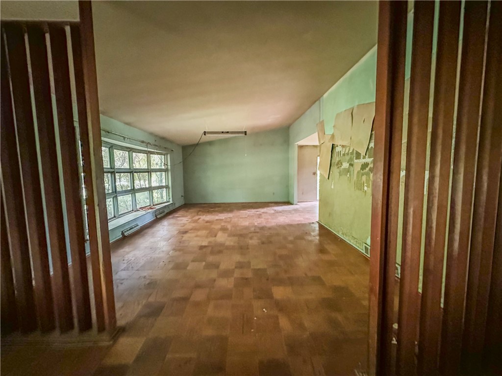 McCandless, Pennsylvania 15090, United States, 4 Bedrooms Bedrooms, ,4 BathroomsBathrooms,Residential,Pending,150447