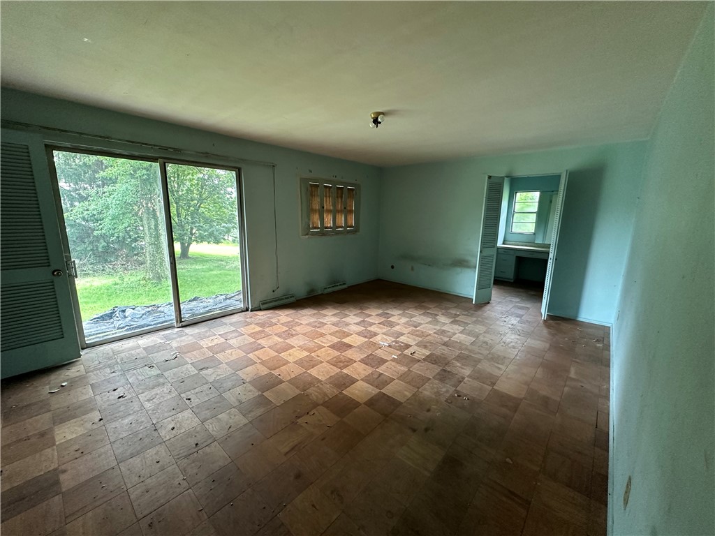 McCandless, Pennsylvania 15090, United States, 4 Bedrooms Bedrooms, ,4 BathroomsBathrooms,Residential,Pending,150447