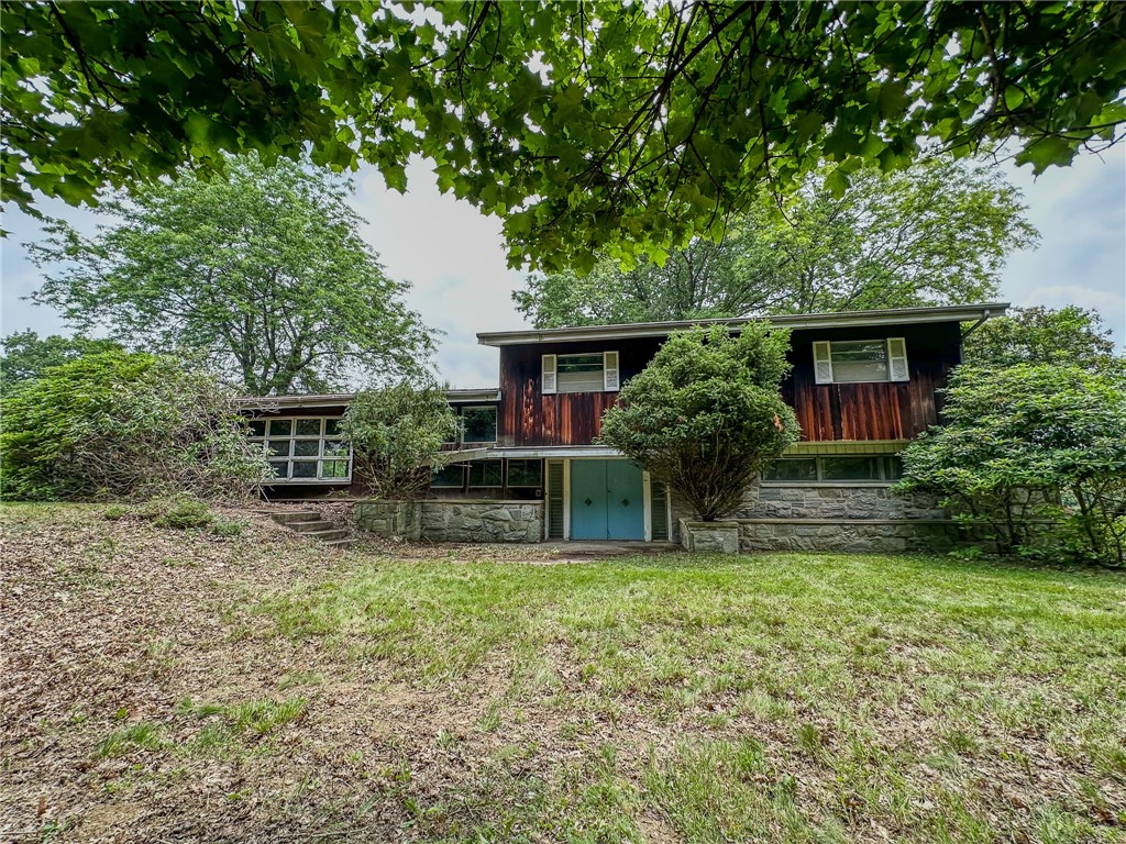 McCandless, Pennsylvania 15090, United States, 4 Bedrooms Bedrooms, ,4 BathroomsBathrooms,Residential,Pending,150447