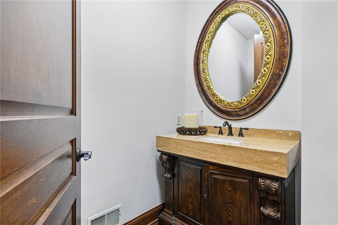 Pine Twp - Nal, Pennsylvania 15044, United States, 6 Bedrooms Bedrooms, ,6 BathroomsBathrooms,Residential,Active,147583