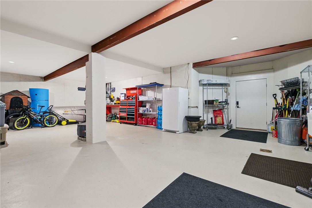 Pine Twp - Nal, Pennsylvania 15044, United States, 6 Bedrooms Bedrooms, ,6 BathroomsBathrooms,Residential,Active,147583