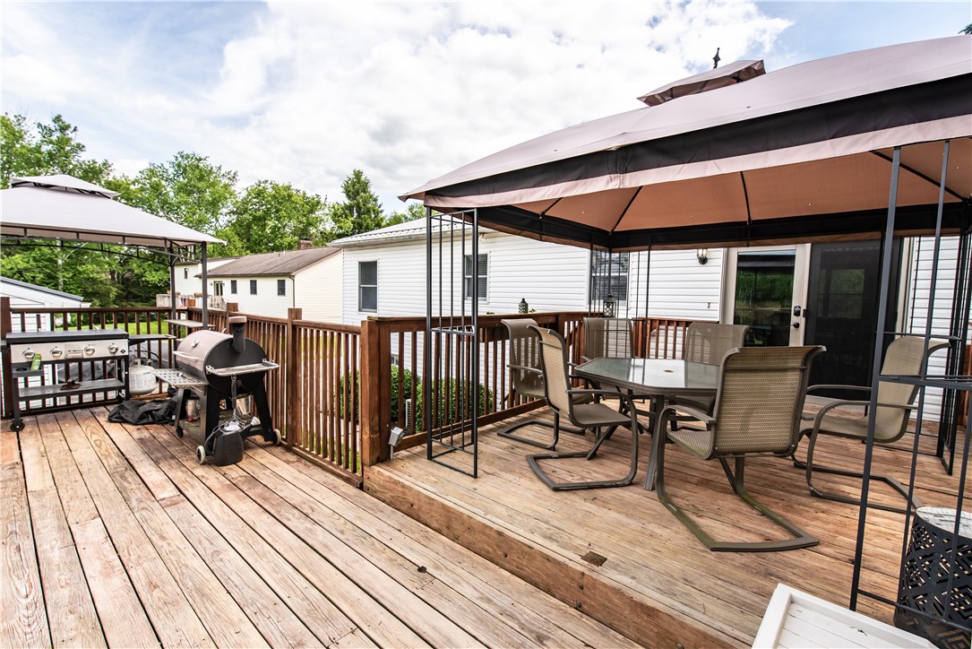 Center Twp - But, Pennsylvania 16001, United States, 3 Bedrooms Bedrooms, ,2 BathroomsBathrooms,Residential,Contingent,141610