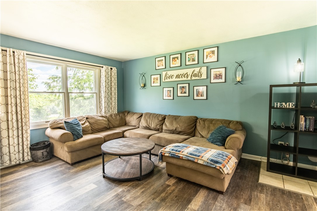 Center Twp - But, Pennsylvania 16001, United States, 3 Bedrooms Bedrooms, ,2 BathroomsBathrooms,Residential,Contingent,141610