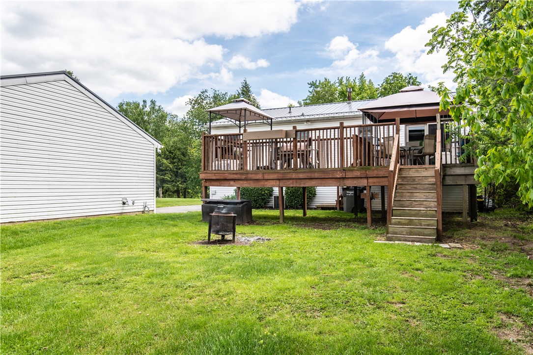 Center Twp - But, Pennsylvania 16001, United States, 3 Bedrooms Bedrooms, ,2 BathroomsBathrooms,Residential,Contingent,141610