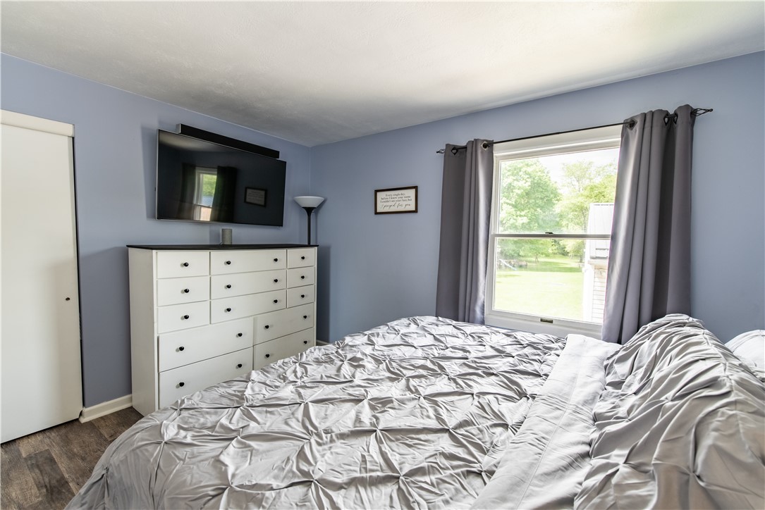 Center Twp - But, Pennsylvania 16001, United States, 3 Bedrooms Bedrooms, ,2 BathroomsBathrooms,Residential,Contingent,141610