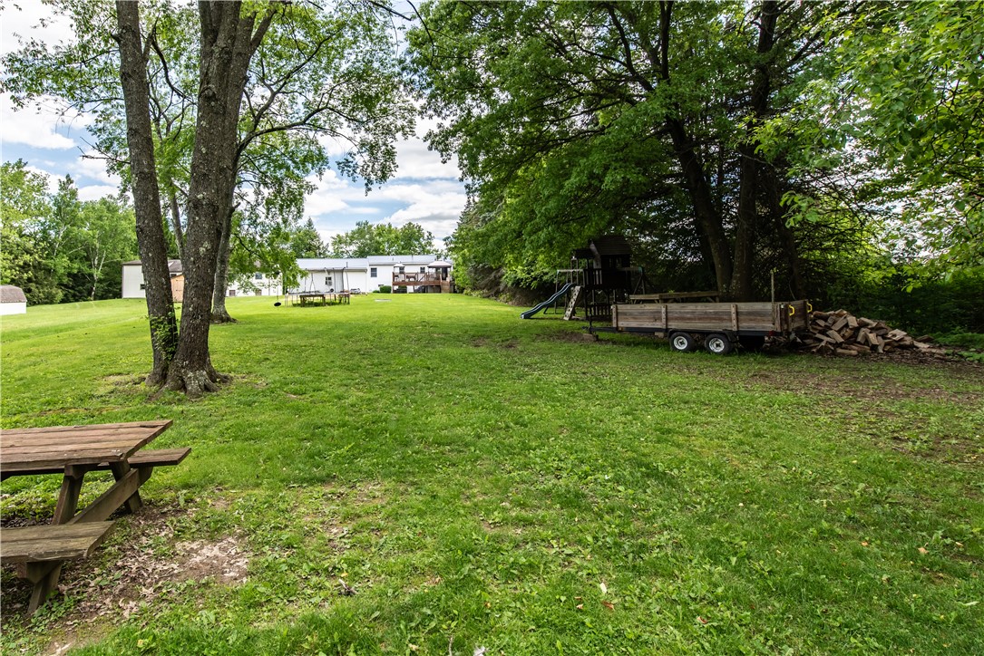 Center Twp - But, Pennsylvania 16001, United States, 3 Bedrooms Bedrooms, ,2 BathroomsBathrooms,Residential,Contingent,141610