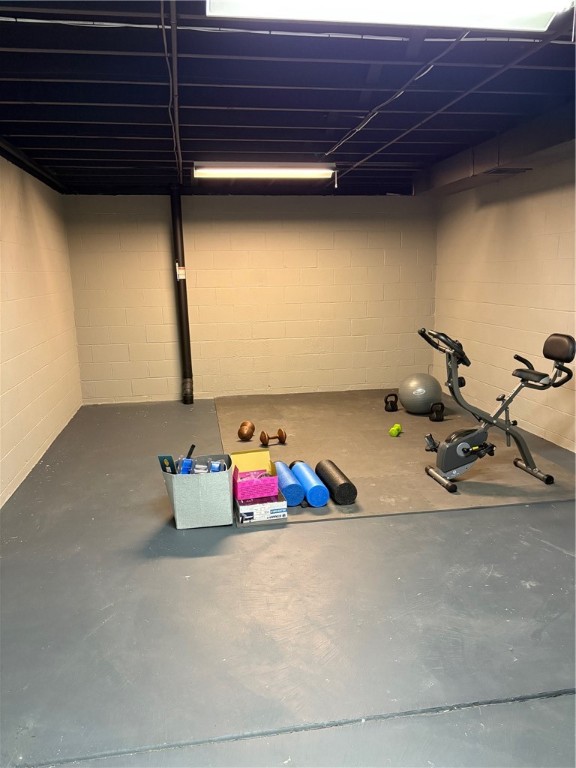 Center Twp - Bea, Pennsylvania 15001, United States, 4 Bedrooms Bedrooms, ,3 BathroomsBathrooms,Residential,Active,21671