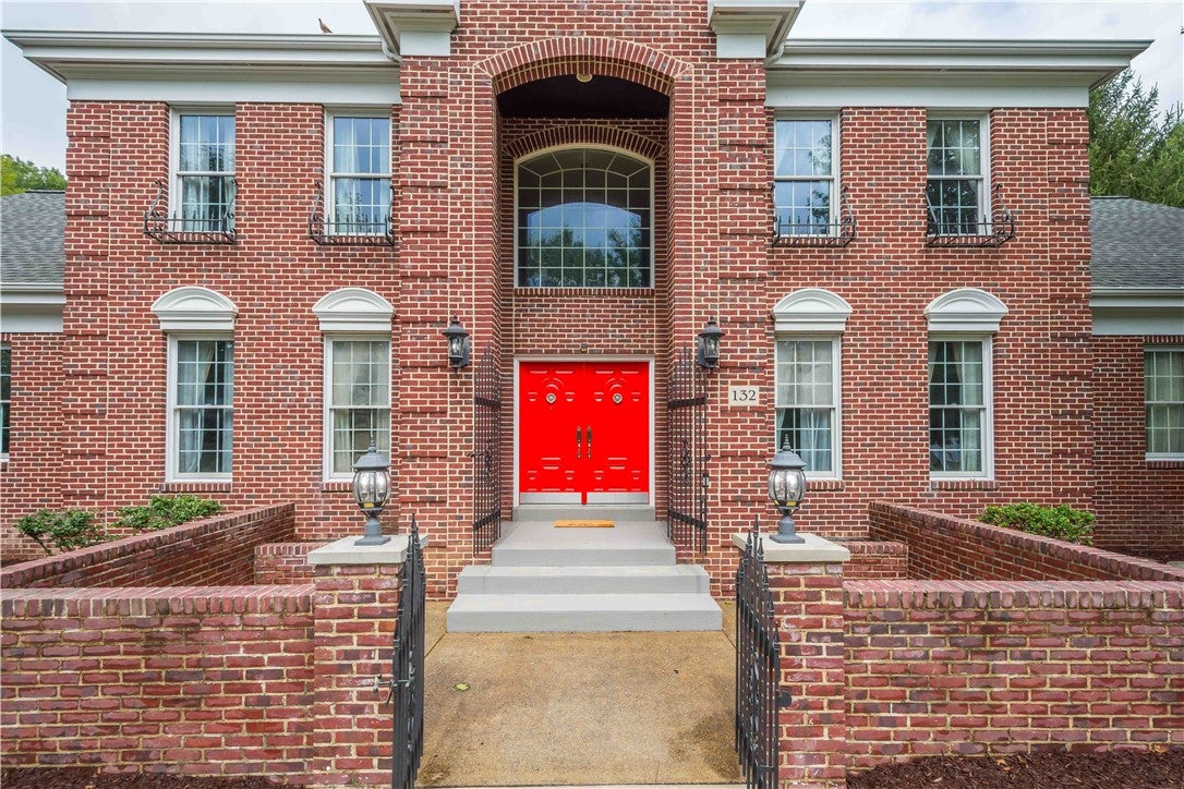 132 Hardwood Drive