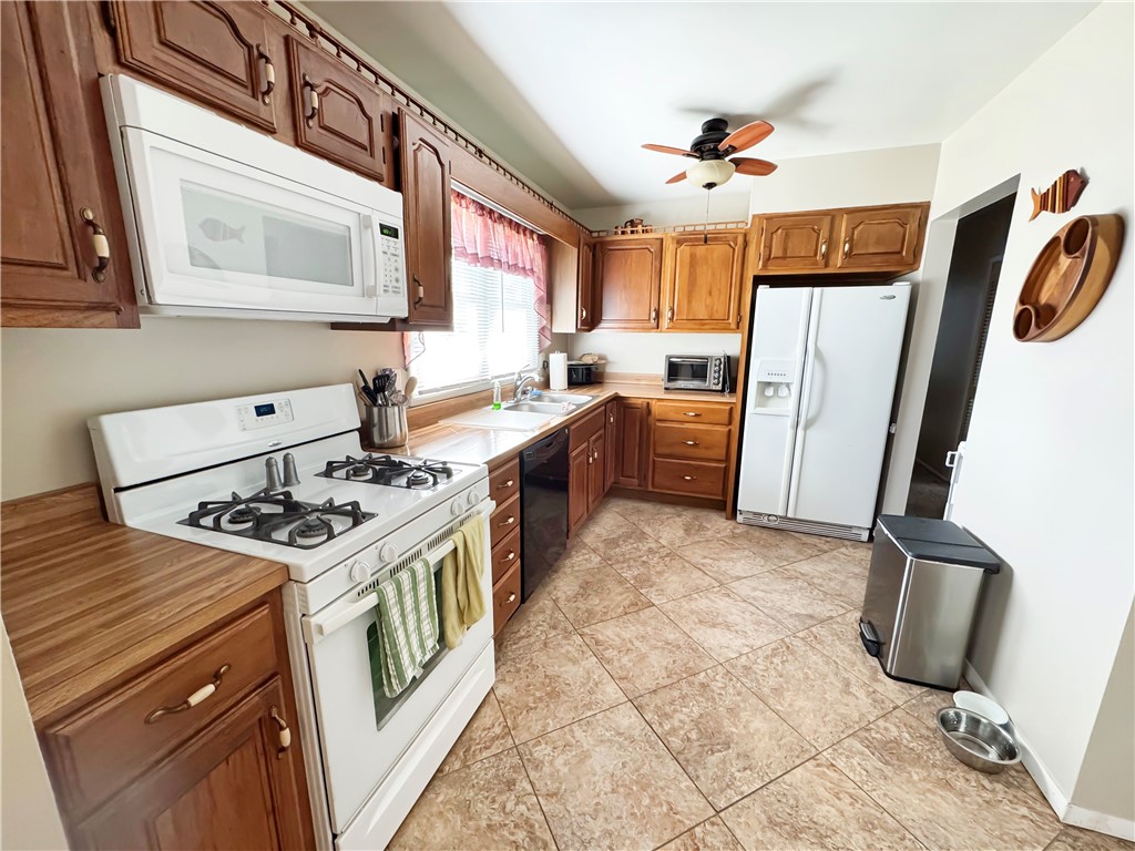 970 Clarksville Rd Rd, Hermitage, Pennsylvania image 6