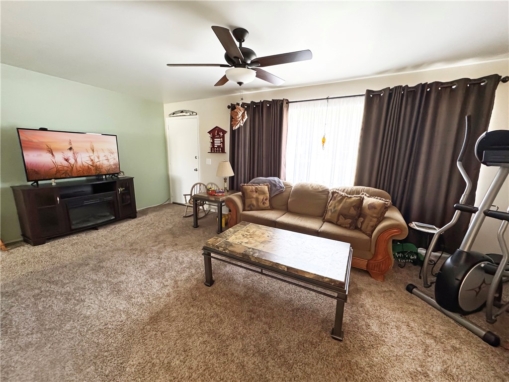 970 Clarksville Rd Rd, Hermitage, Pennsylvania image 4