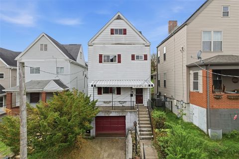 Photo of 3902 Winterburn Ave, Pittsburgh, PA 15207 (MLS # 1748853)