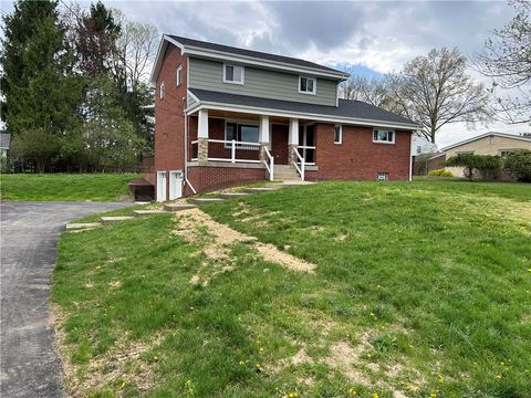 Photo of 3560 Meadow Gate Dr, Murrysville, PA 15668 (MLS # 1748447)