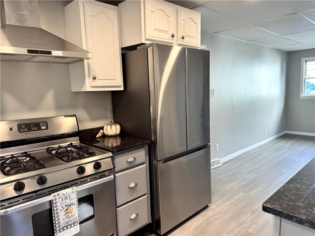 City Of But NE, Pennsylvania 16057, United States, 2 Bedrooms Bedrooms, ,1 BathroomBathrooms,Residential,Active,230500