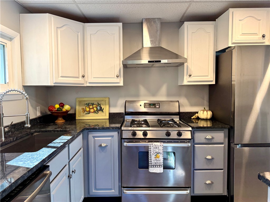 City Of But NE, Pennsylvania 16057, United States, 2 Bedrooms Bedrooms, ,1 BathroomBathrooms,Residential,Active,230500