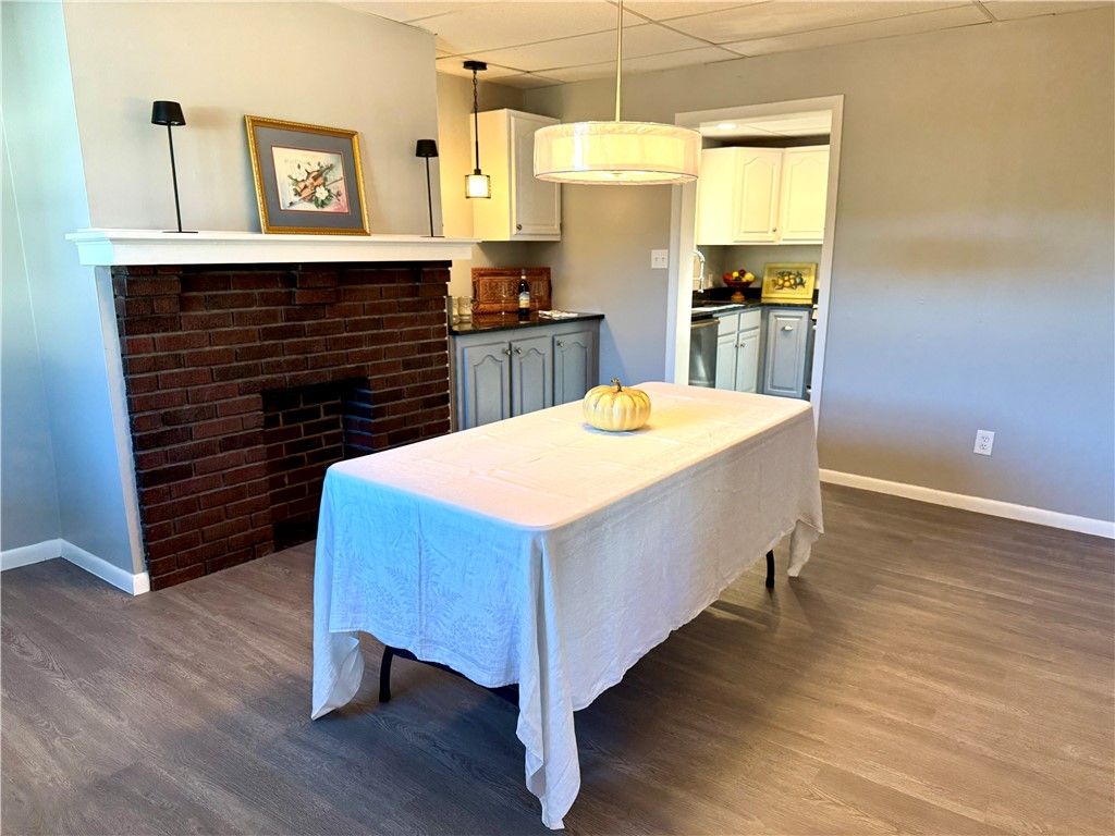 City Of But NE, Pennsylvania 16057, United States, 2 Bedrooms Bedrooms, ,1 BathroomBathrooms,Residential,Active,230500