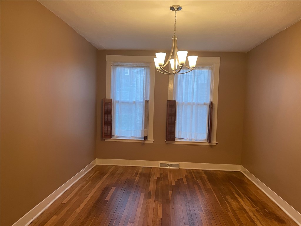 Mt Washington, Pennsylvania 15211, United States, 4 Bedrooms Bedrooms, ,2 BathroomsBathrooms,Residential,Active,145532