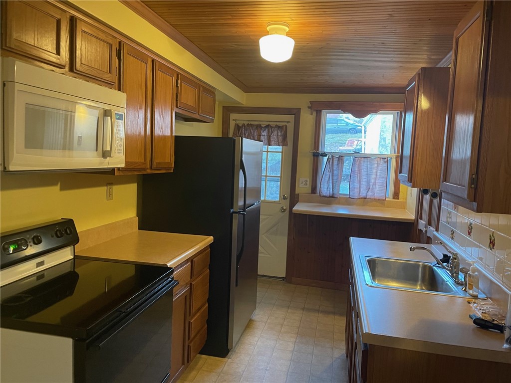 Mt Washington, Pennsylvania 15211, United States, 4 Bedrooms Bedrooms, ,2 BathroomsBathrooms,Residential,Active,145532