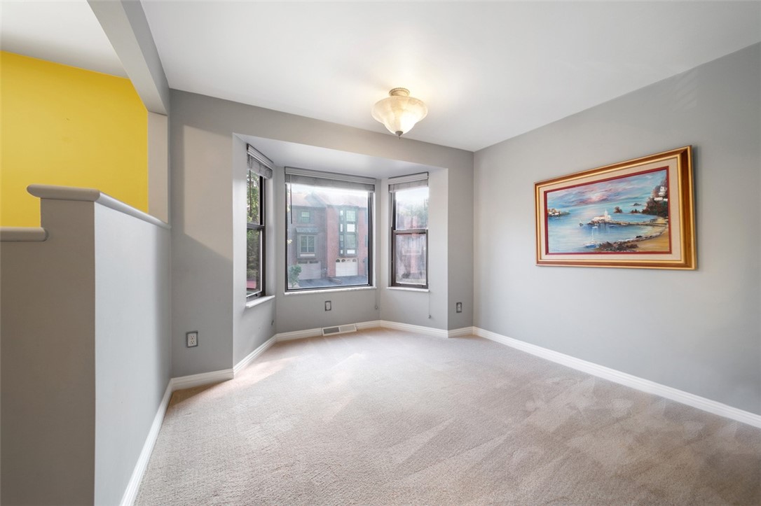 Monroeville, Pennsylvania 15146, United States, 2 Bedrooms Bedrooms, ,3 BathroomsBathrooms,Residential,Active,149804