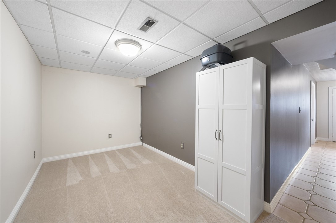 Monroeville, Pennsylvania 15146, United States, 2 Bedrooms Bedrooms, ,3 BathroomsBathrooms,Residential,Active,149804