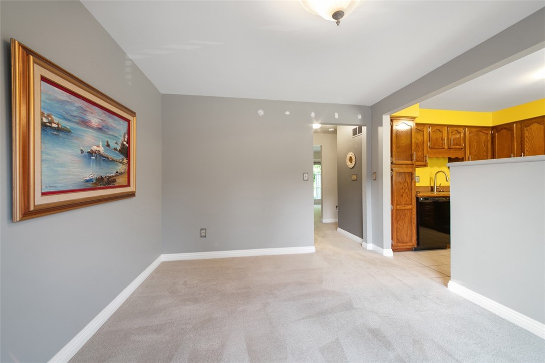 Monroeville, Pennsylvania 15146, United States, 2 Bedrooms Bedrooms, ,3 BathroomsBathrooms,Residential,Active,149804