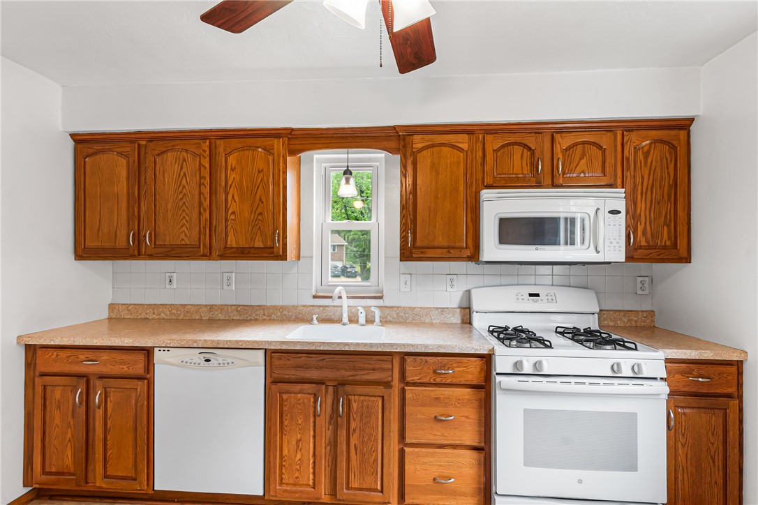 Baldwin Boro, Pennsylvania 15236, United States, 4 Bedrooms Bedrooms, ,2 BathroomsBathrooms,Residential,Contingent,136898