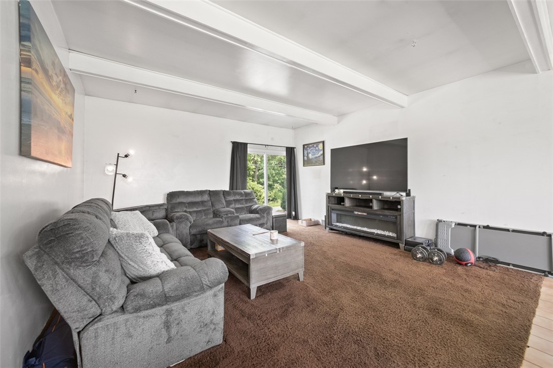 228 Wolfe Lane Ln, Irwin, Pennsylvania image 13