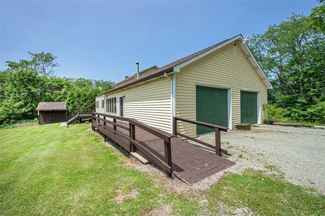 228 Wolfe Lane