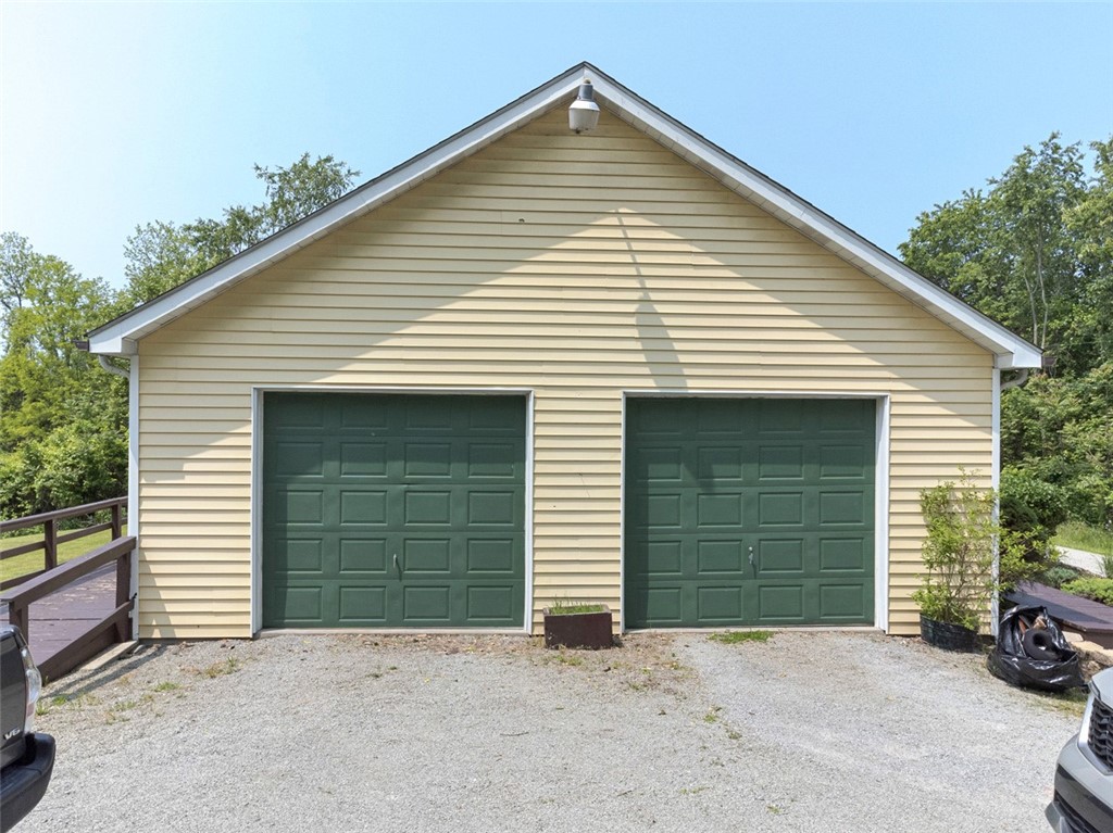 228 Wolfe Lane Ln, Irwin, Pennsylvania image 10
