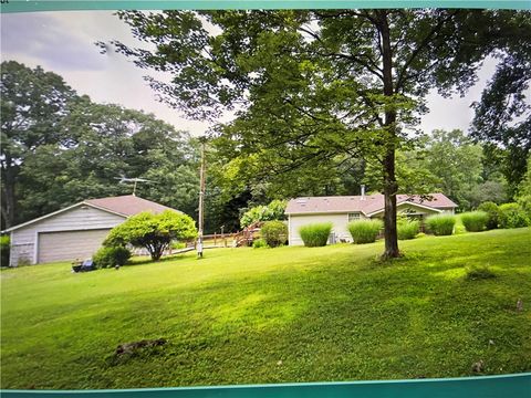 Homes For Sale - 354 Frankfort Springs Rd<br/> Beaver County, Georgetown, PA 15043