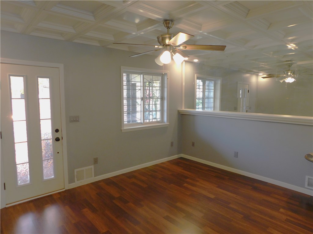 651 Melrose Ave, Ambridge, Pennsylvania image 2