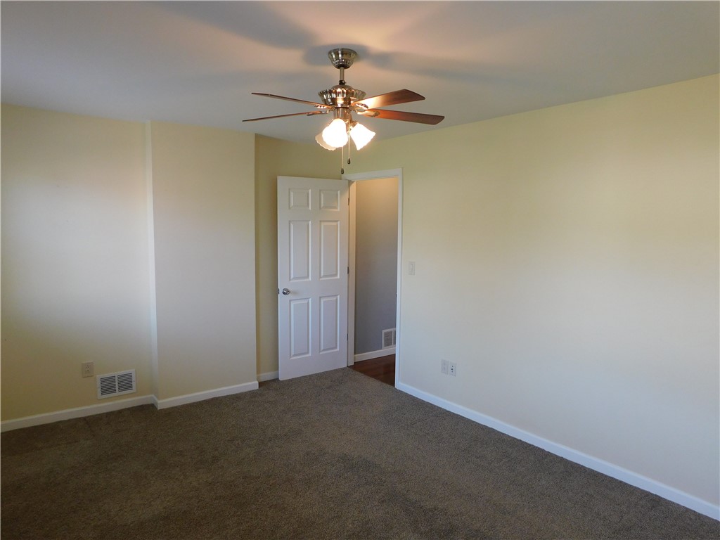 651 Melrose Ave, Ambridge, Pennsylvania image 11