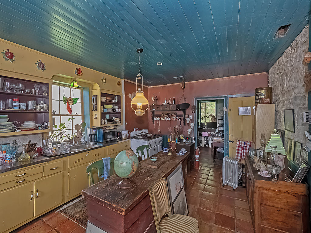 333 Perry Highway