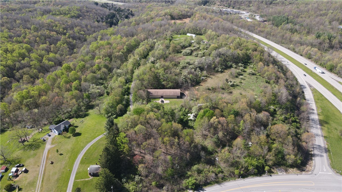 216 E Portersville Rd