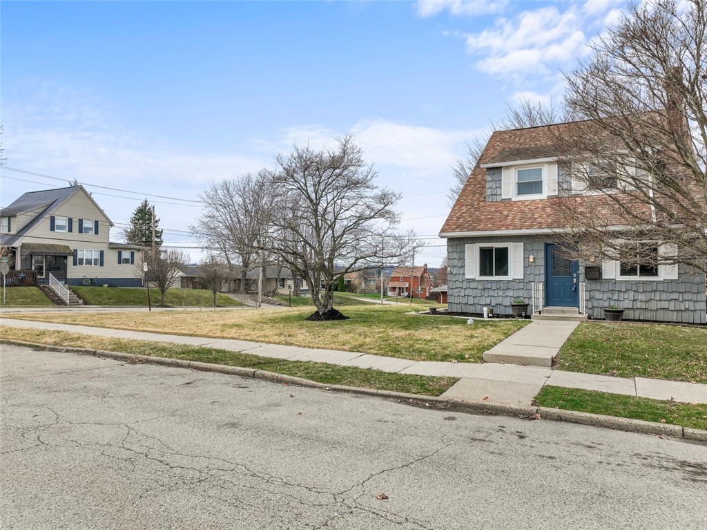617 Jefferson Ave Ave, Jeannette, Pennsylvania image 3