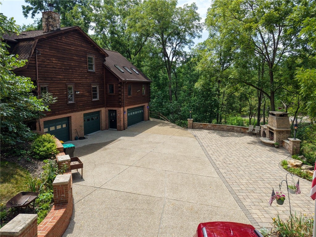 2978 HABERLEIN ROAD