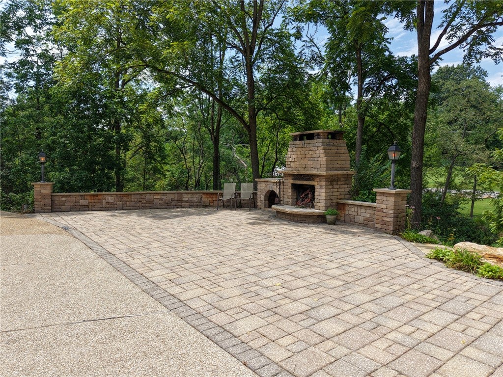 2978 HABERLEIN ROAD