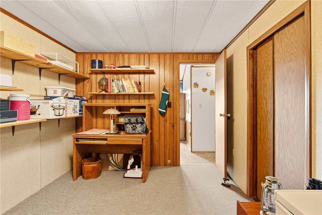 Summit Twp, Pennsylvania 15552, United States, 4 Bedrooms Bedrooms, ,2 BathroomsBathrooms,Residential,Active,223150