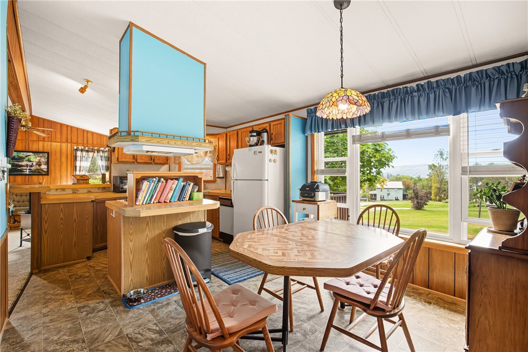 Summit Twp, Pennsylvania 15552, United States, 4 Bedrooms Bedrooms, ,2 BathroomsBathrooms,Residential,Active,223150