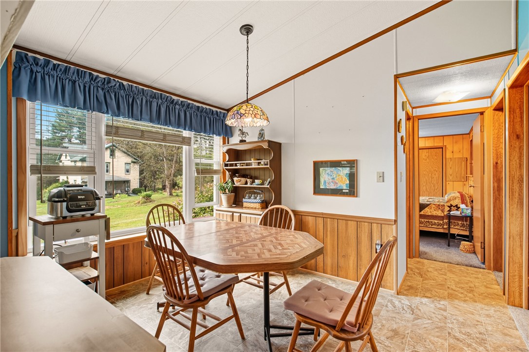 Summit Twp, Pennsylvania 15552, United States, 4 Bedrooms Bedrooms, ,2 BathroomsBathrooms,Residential,Active,223150